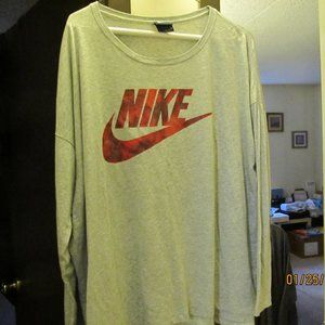 Nike Long Sleeve Tshirt